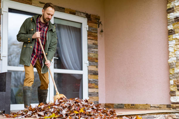 Professional Junk Removal in Garden Acres, CA